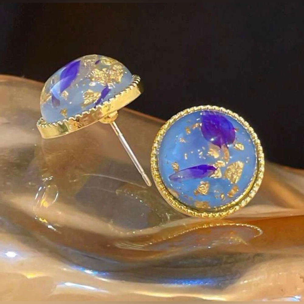 “Navy Calla Lily Petals” Blue Pressed Preserved Dried Flower Gold Flake Orb Stud - Picture 12 of 14